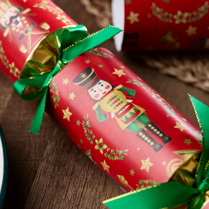 Robin Reed 6 Piece Red Royale Nutcracker Christmas Crackers