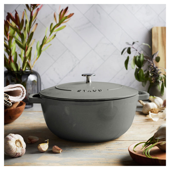 Staub 5.25 Quart Essential French Oven