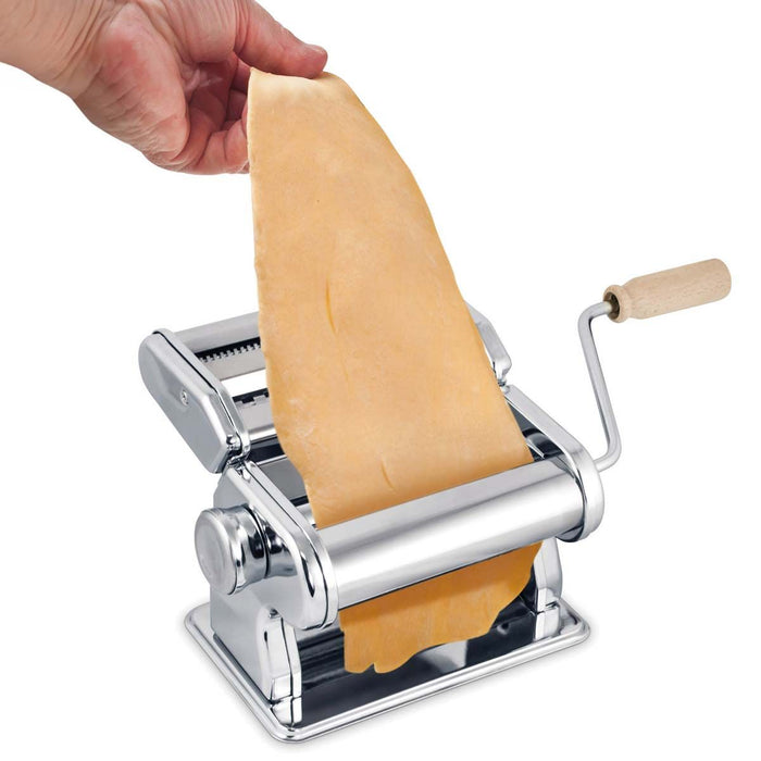 Aunt Gina's Pasta Maker