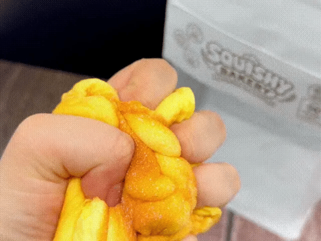 Fun Doh Slow Rise Squishy Bakery