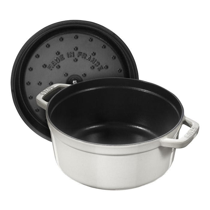 Staub 7 Quart Round Oven