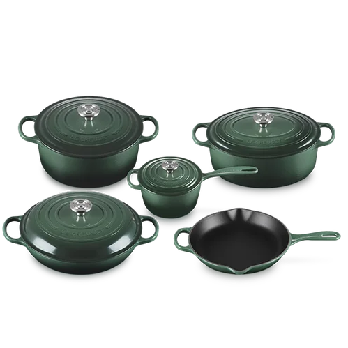 Le Creuset 9 Piece Signature Cookware Set - with Crucible Knobs