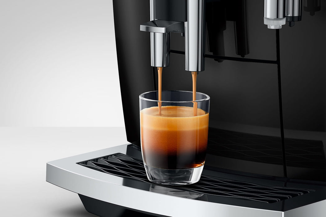 Jura E8 Automatic Coffee Center