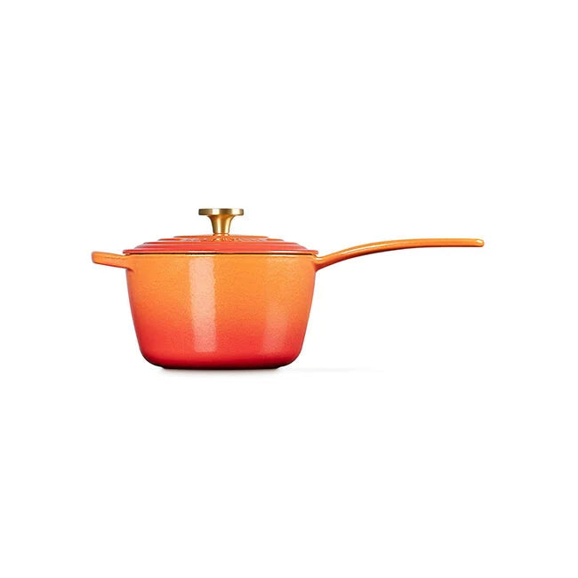Le Creuset 2.25 Quart Signature Saucepan