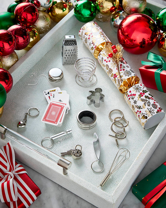 Robin Reed 6 Piece Winterberry Christmas Crackers