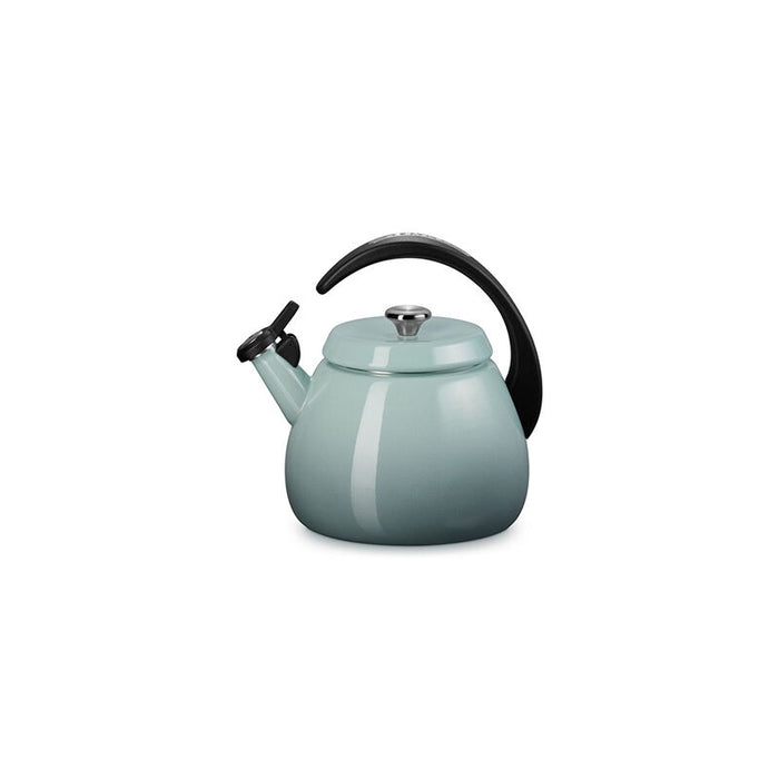 Le Creuset 2.2 Quart Cloche Kettle