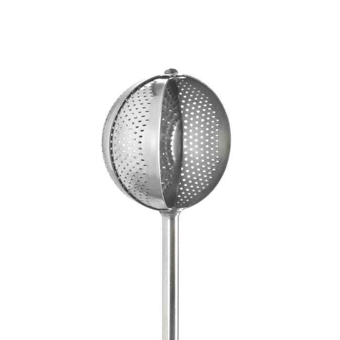 OXO Good Grips Baker's Dusting Wand / Twisting Tea Ball – Everything  Sourdough