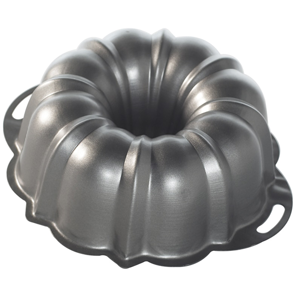 Nordic Ware 12 Cup Formed Aluminum Bundt Pan Blue with Cake Keeper