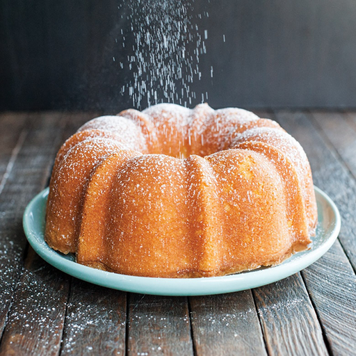 Brilliance 10 Cup Bundt Pan - The Peppermill