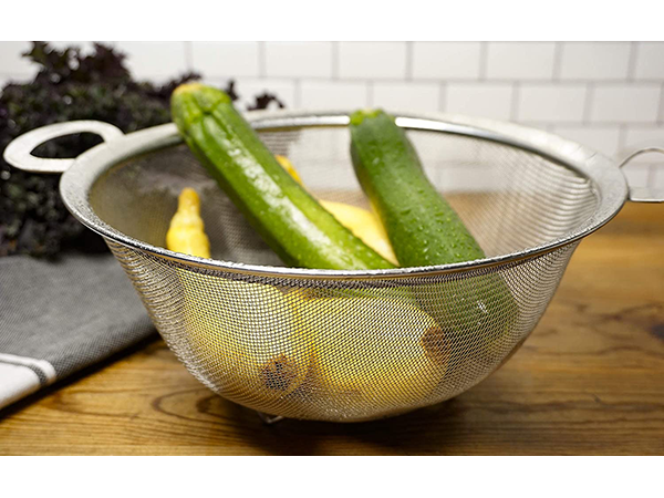 RSVP 4 Quart Mesh Colander