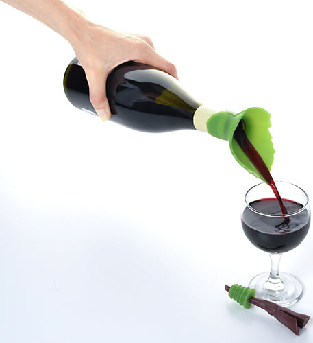 Charles Viancin Grape Bottle Pourer & Stopper Set