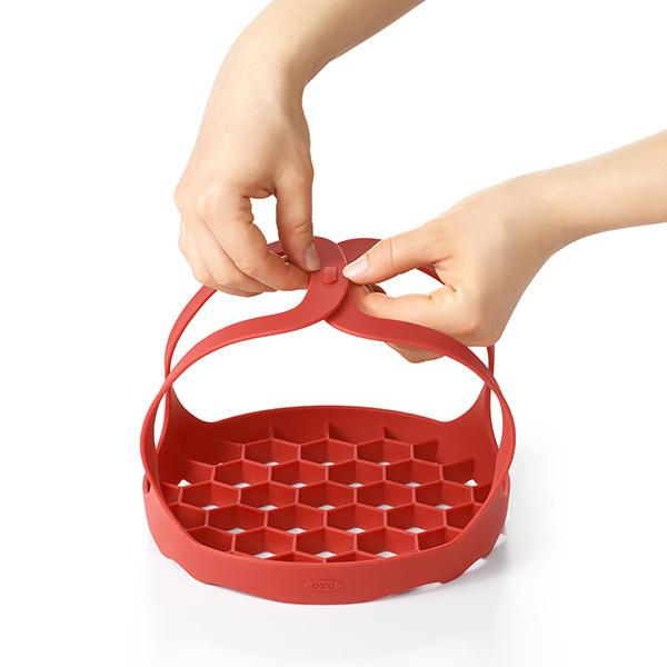 Cheer Collection Silicone Cooking Pot Lifter, Silicone Bakeware Sling for  3-Quart Pressure Cookers - Cheer Collection
