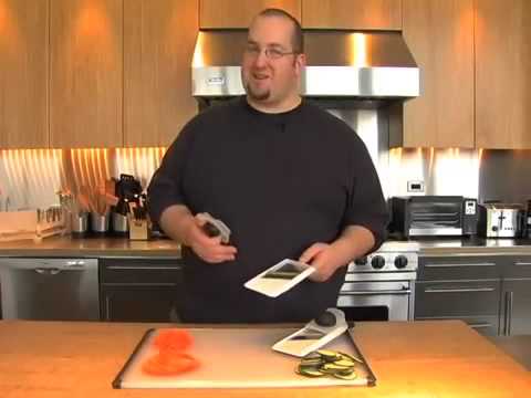 OXO Good Grips Hand-Held Mandoline Slicer – The Cook's Nook