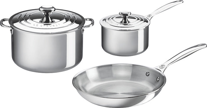 https://www.kitchenkapers.com/cdn/shop/products/le-creuset-stainless-steel-5-piece-cookware-set-11_729ff398-0be2-413e-a6b5-43e1cfd6bfb0_700x368.gif?v=1590077885