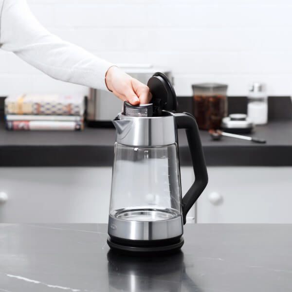 OXO - BREW Cordless Electric Kettle — Kitchen Equipped