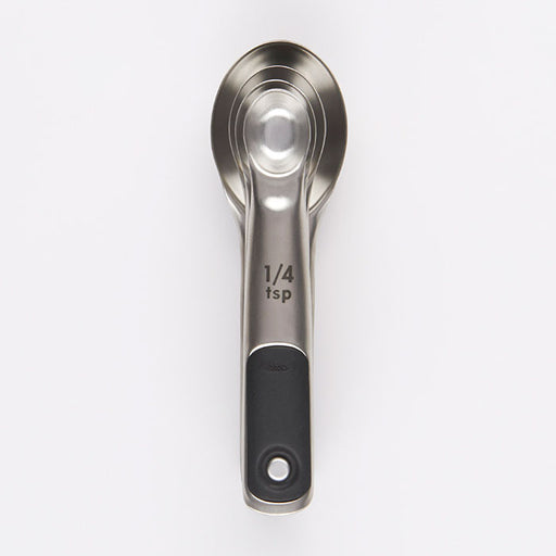 https://www.kitchenkapers.com/cdn/shop/products/oxo-stainless-steel-magnetic-measuring-spoons-43_de5610a6-d477-41b5-bb43-dd1e6b585380_512x512.gif?v=1590078282