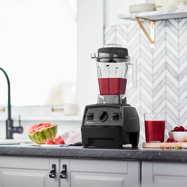 https://www.kitchenkapers.com/cdn/shop/products/vitamix-explorian-e310-42_c6695cdd-8ecd-4b2f-832e-544ab9885a50_620x620.gif?v=1637258862